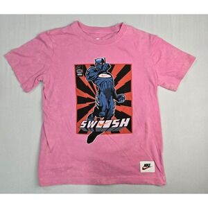 Nike Kids Pink Superhero Graphic Swoosh T-Shirt HQ3231-646 Medium NWT